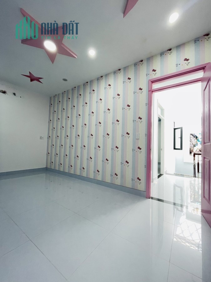 BÁN NHÀ Hoàng Hoa Thám HXH đỗ cửa, 94M2 NỞ HẬU - 2 LẦU ĐÚC - 4PN,4WC - 7 tỷ