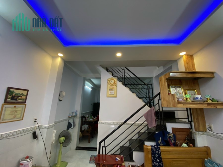 Chính chủ cần bán gấp căn nhà Quang Trung Gò Vấp HXH 40m2 giá nhỉnh 4 tỷ