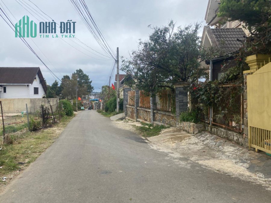 Bán đất mặt tiền đường Vạn Hạnh Phường 8 Đà Lạt