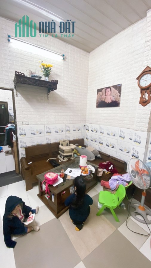 Bán nhà Dương Văn Bé Hai Bà Trưng  52m2 x 1 tầng, MT 4m giá 4.450 tỷ