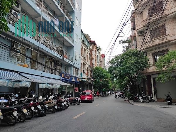 Bán nhà Mặt phố Lý Thường Kiệt, 70m2, 4 tầng, 2 mặt đường kinh doanh, 12.5 tỷ