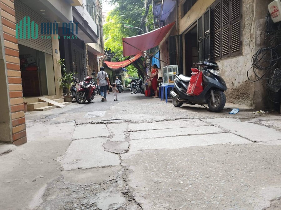 Bán nhà Nguyễn Trãi Thanh Xuân 55mx2 tầng ngõ rộng thoáng dân cư sầm uất 30m ra phố gần 7 trường