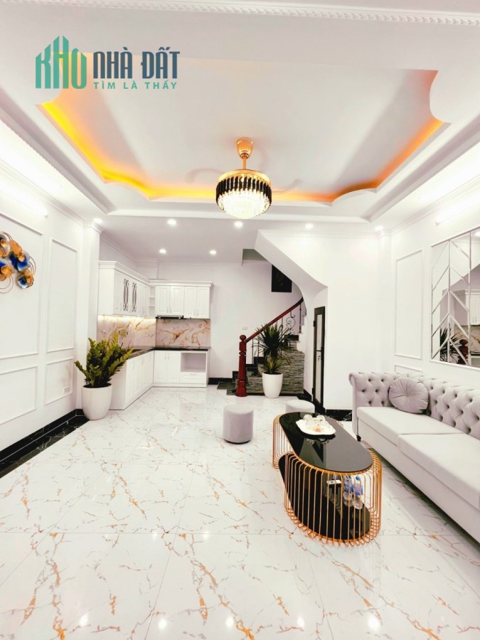 BÁN NHÀ PHỐ KIM NGƯU, HAI BÀ TRƯNG. GẦN Ô TÔ, THANG MÁY. DT45M2, 5 TẦNG. Chỉ 6.5 tỷ.