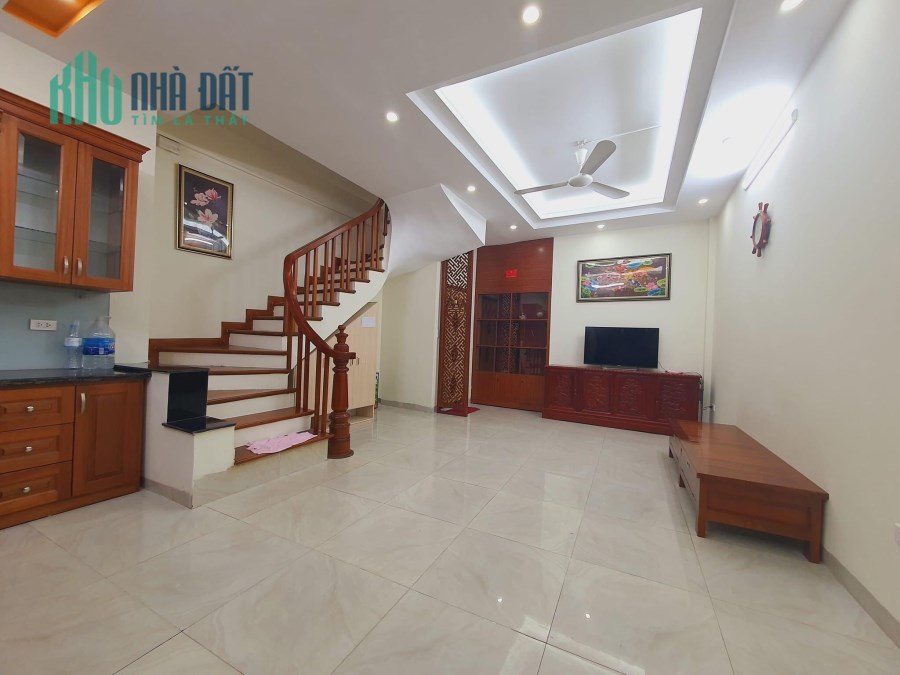 Vương Thừa Vũ, Thanh Xuân, nhà đẹp ở ngay, vừa ở vừa kinh doanh đỉnh