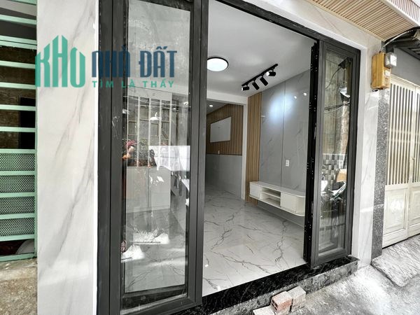 NHÀ ĐẸP Q1, PHỐ ĐI BỘ BÙI VIỆN, 42m2, 2 TẦNG, HỒ HẢO HƠN P.CÔ GIANG QUẬN 1
