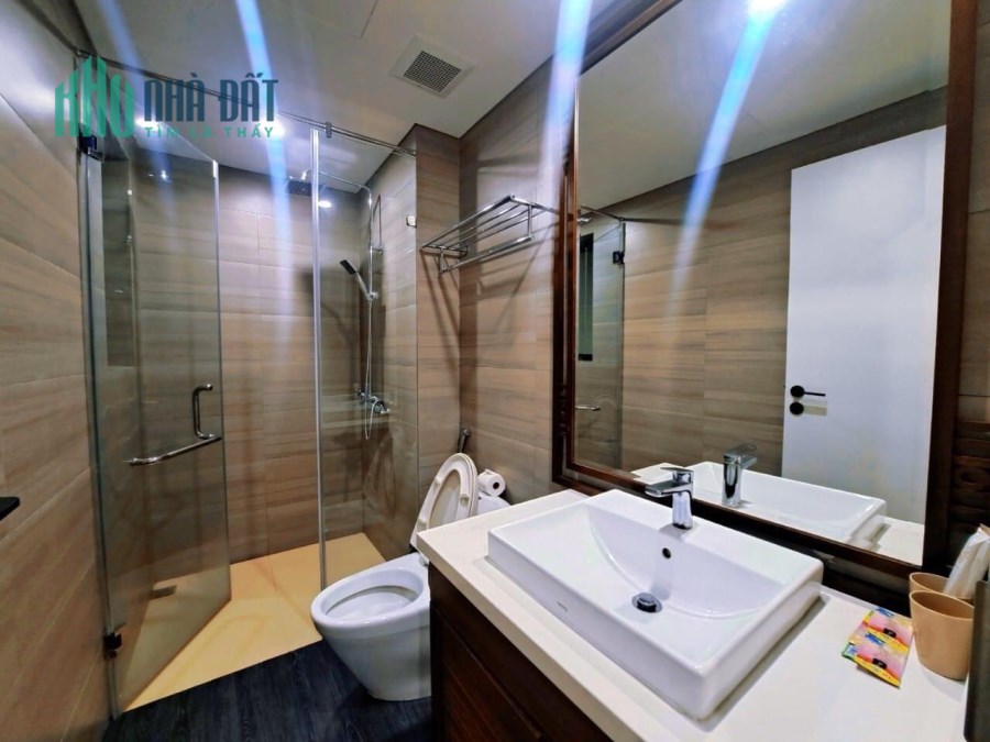 Hoàng Văn Thái, phân lô, nhà đẹp ở ngay, khu vực hiếm bán
