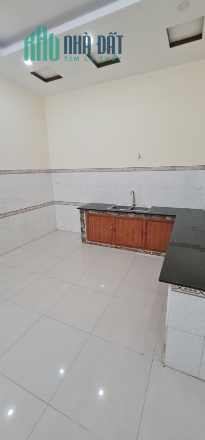 Nhà HXT Hà Huy Giáp, Thạnh Lộc, Q12, 3 tầng ngang 5m giá chỉ nhỉnh 4Tỷ