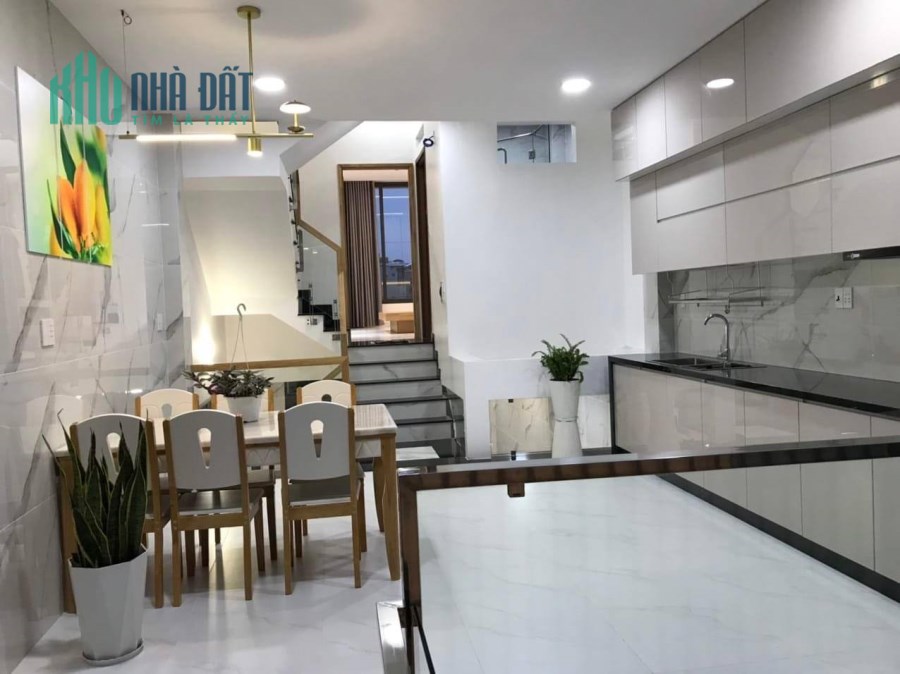 Bán căn nhà đôi đường trịnh đình trọng,4 tầng, hẻm xe hơi 6m, 70m2 chỉ 8.3 tỷ