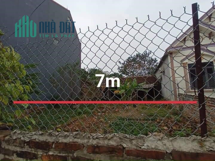 BÁN GẤP lô đât tại xã Nga My phú  bình thái nguyên S 178m 100m TC giá chỉ có 420tr nằm trong khu