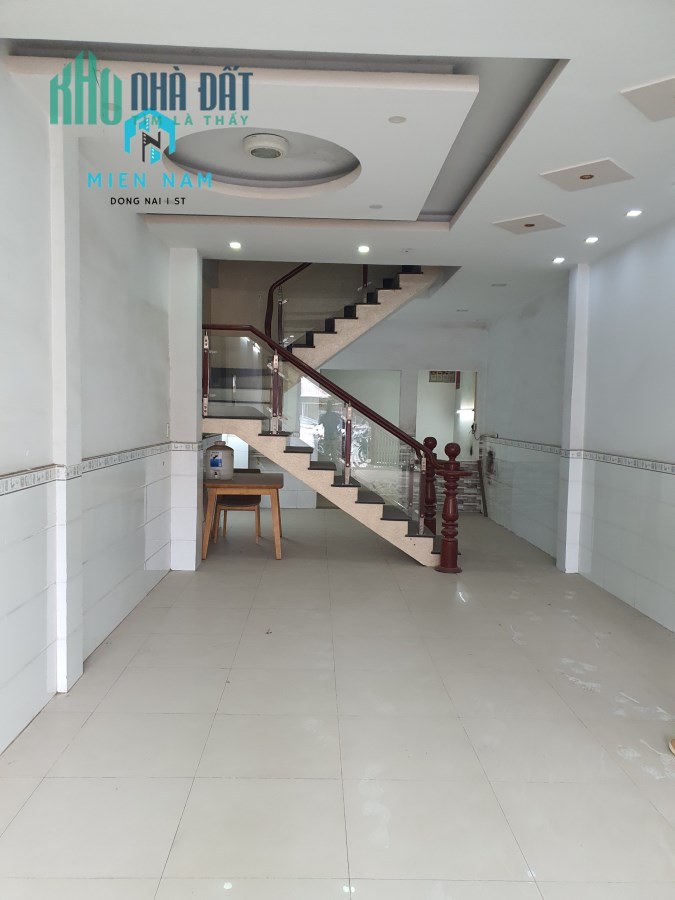 nhà mới tân tiến 1 tr 1 lầu 4,4m giá 3tyr 650 biên hòa đồng nai
