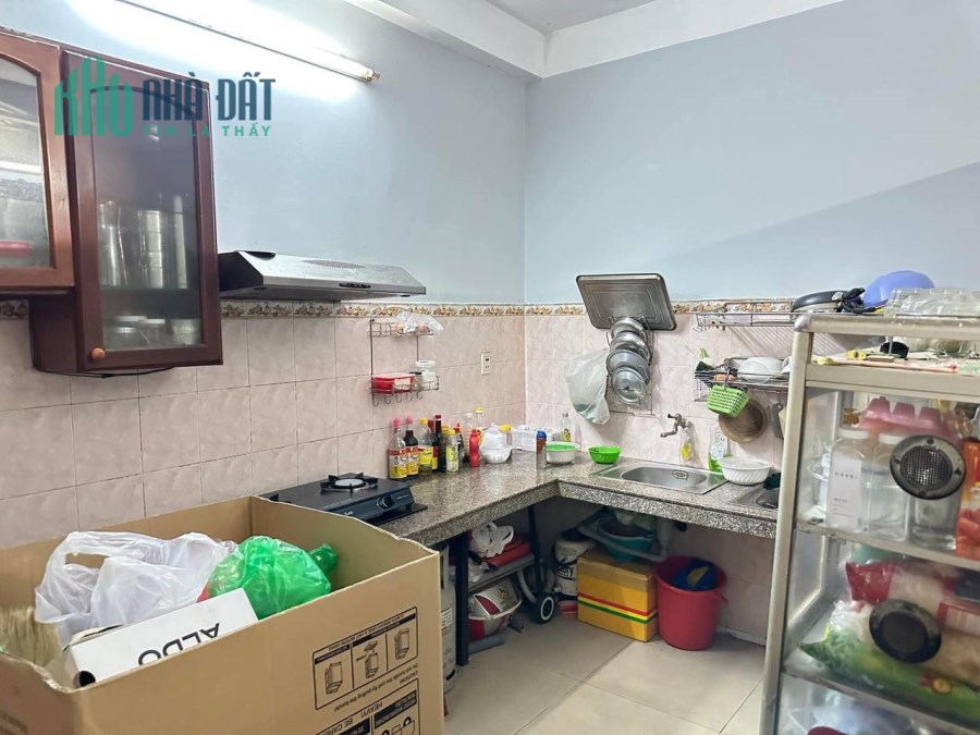 Bán nhà 3 tầng đường khuông việt, hẻm xe hơi tránh, 83m2 chỉ 9.7 tỷ