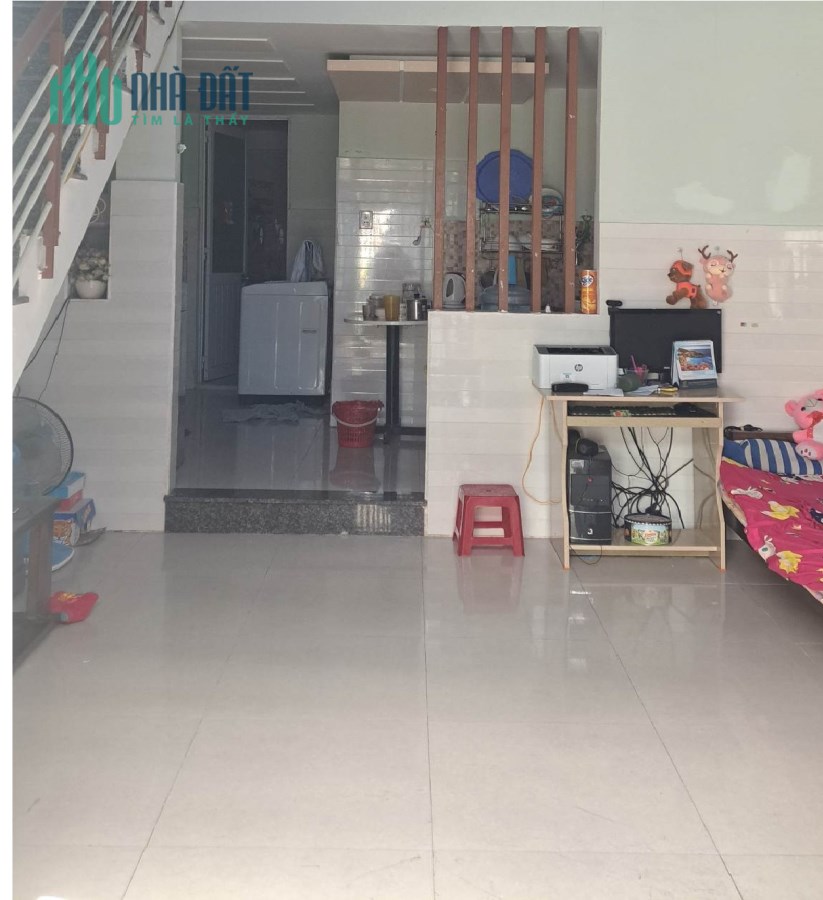 Nhà Điện Biên Phủ, 2 mặt kiệt thẳng 3m, 44m2, sạch, chắc chắn