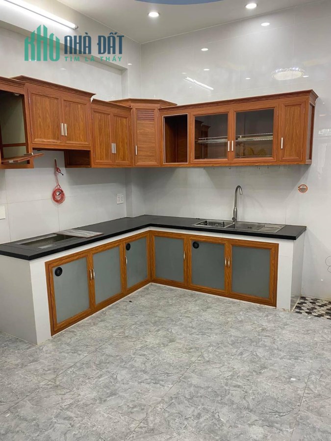 Bán nhà 4 tấng đường hương lộ 2, hẻm xe hơi 6m, 49m2 chỉ 5 tỷ