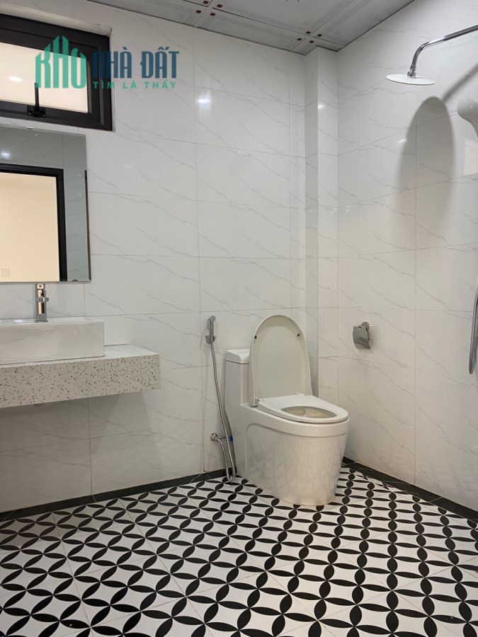 Bán Nhà Căn Góc La Khê - Vị trí kinh doanh đắc địa - 42m2 - Giá chỉ 6ty050tr- Xây dựng 50m2 x 4.5