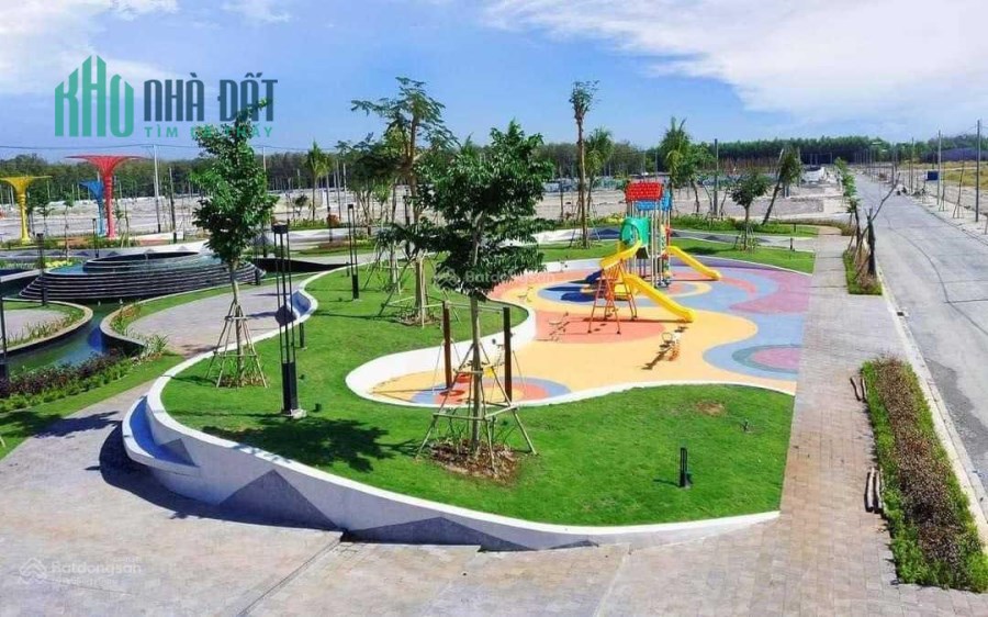 Cần bán suất tái định cư, giá chỉ 800tr, 5x17m, trệt + lầu trong khu vip