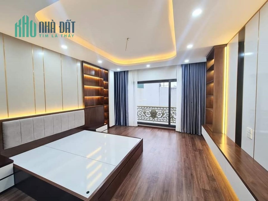 Bán nhà Văn Phú gần siêu thị Metro, 40m2x5t, mt4.5m, 2 thoáng giá 4 tỷ