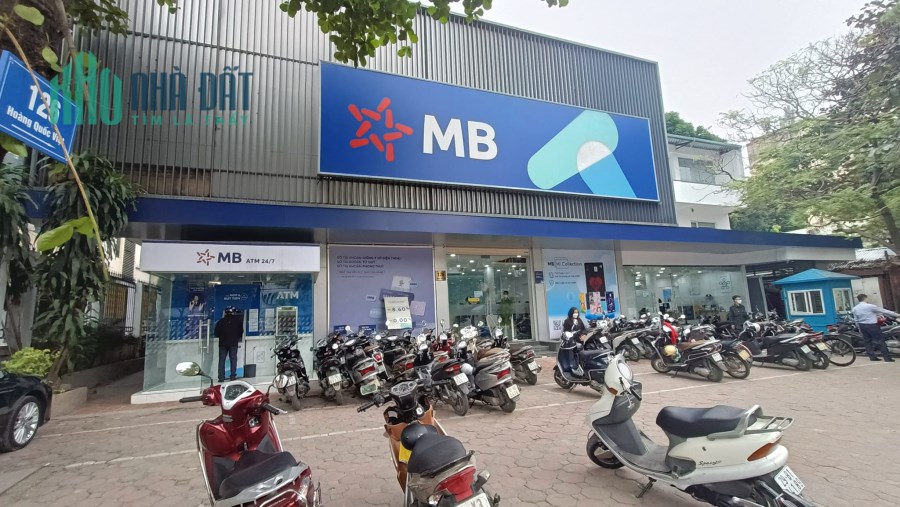 Bán nhà mặt phố Hoàng Quốc Việt, Cầu Giấy, 640m2, MT 30m, 168 tỷ thương lượng
