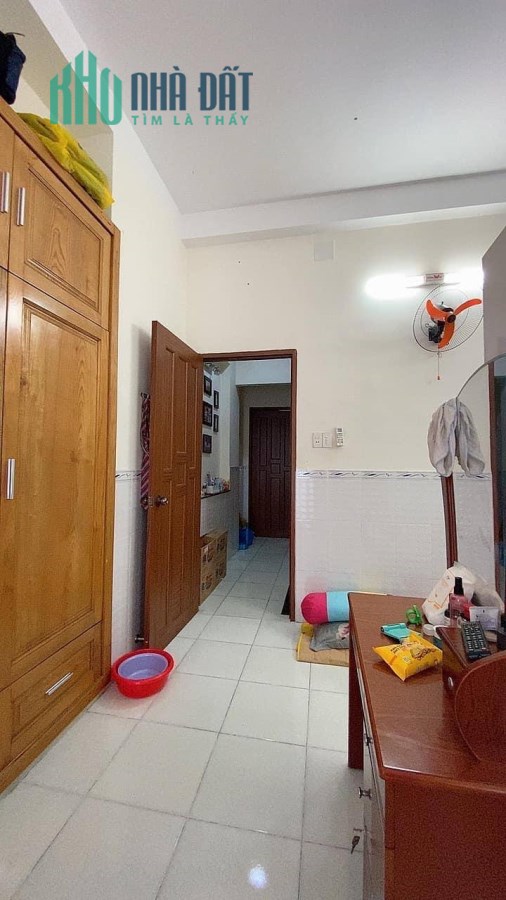 Bán nhà 3 tầng đường phú thọ hòa, hẻm xe hơi, 47m2 chỉ 6.5 tỷ