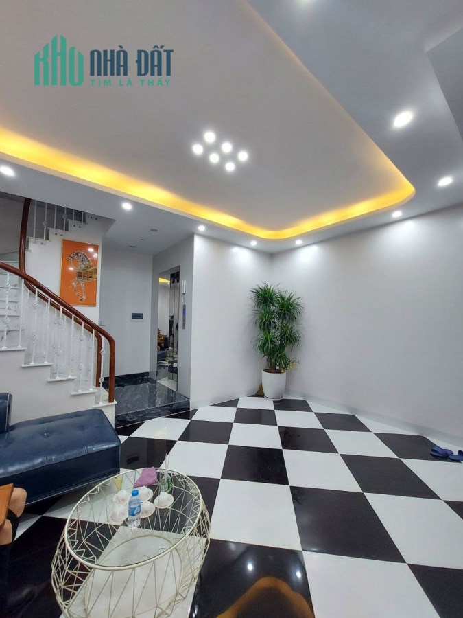 Nhà mới Tôn Đức Thắng 2 thoáng, 100 m ra ngã tư Tôn Đức Thắng, Xã Đàn, LH 0966037496