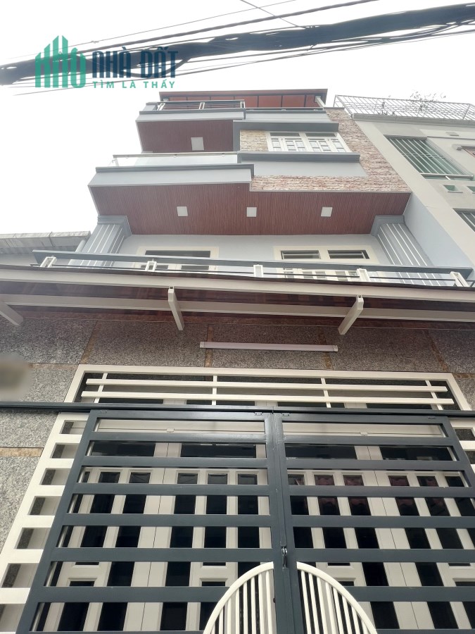 Nhà mới 5x7m 4 tầng hẻm 154 Âu Dương Lân P3Q8 giá 5tỷ950