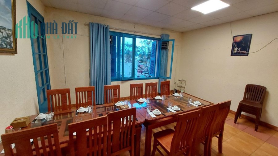 Sang nhượng mặt bằng nhà hàng mặt tiền Hùng Vương Đà Lạt