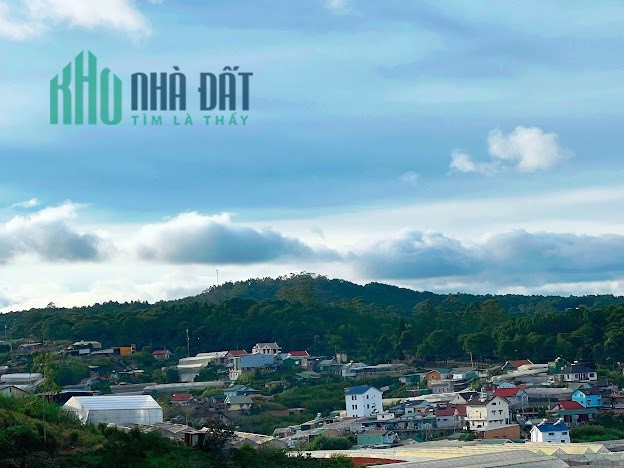 Nhà đẹp mới tinh trên đường Lữ Gia, Phường 9 Đà Lạt, giá 3 tỷ 150tr