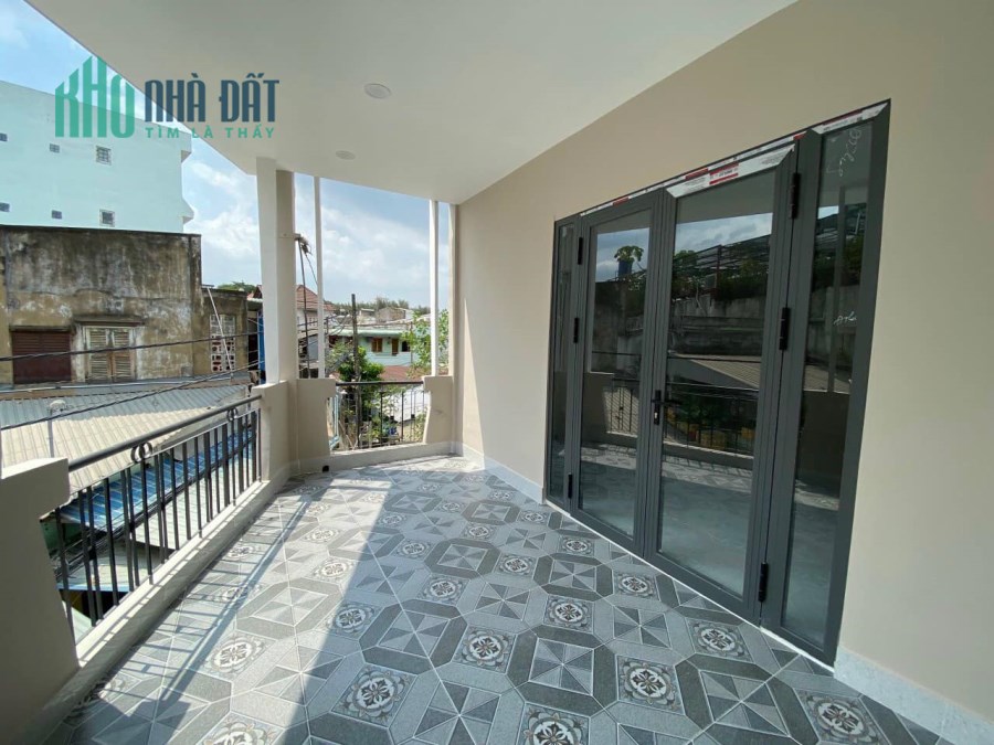 HXH trung tâm Thủ Đức, 75m2 ngay mặt tiền Võ Văn Ngân giá 5 tỷ 9