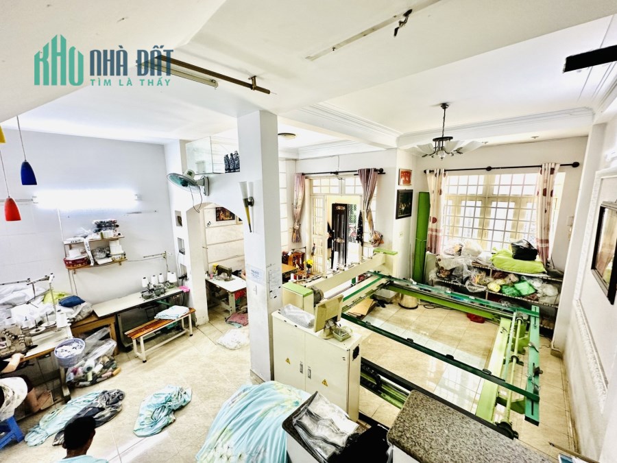 Bán nhà 4Tầng 52m2 XVNT Bình Thạnh. Cho thuê 20tr tháng. Chỉ nhỉnh 5tỷ