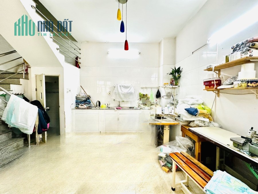 Bán nhà 4Tầng 52m2 XVNT Bình Thạnh. Cho thuê 20tr tháng. Chỉ nhỉnh 5tỷ