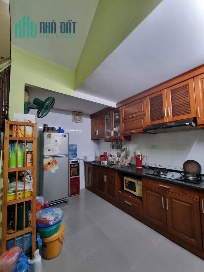 Bán nhà đường Kim Mã, Ba Đình, lô góc, ô tô đỗ cửa vào nhà, 56m, mặt tiền 5m, chỉ 6,5 tỷ