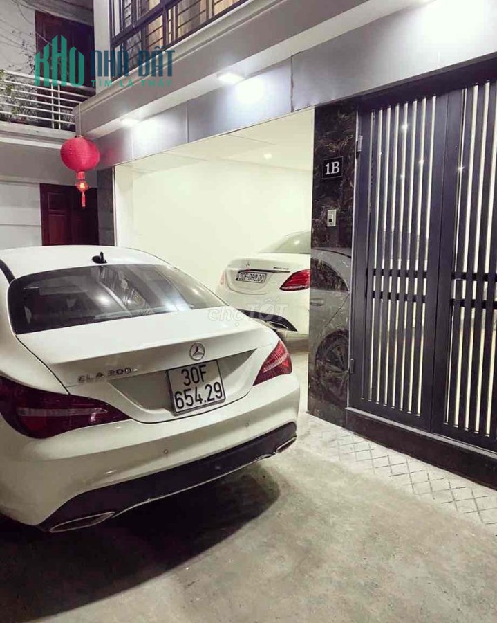 Chính chủ cho thuê nhà 5 tầng 1 tum nội thất cao cấp tại Dương Văn Bé, Vĩnh Tuy, Hai Bà Trưng, Hà