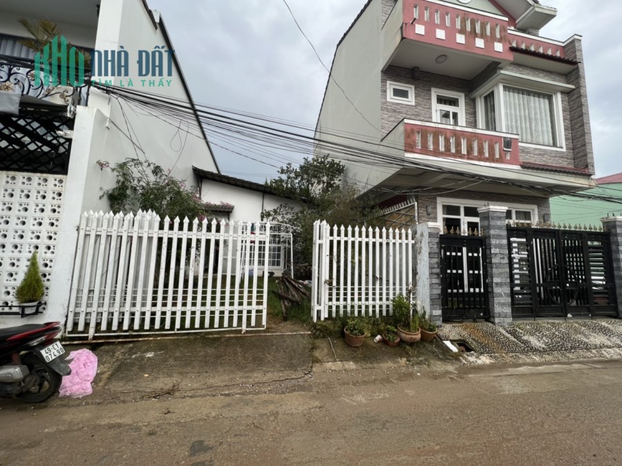 Lô đất liên kế đẹp trên đường Ngô Thì Sỹ, Phường 4, TP. Đà Lạt, giá rẻ chỉ 5,6 tỷ