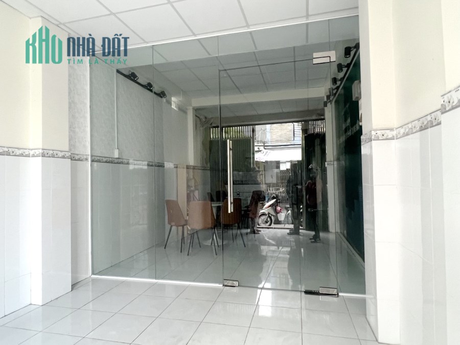 Nhà mới nguyên căn 3.8x18m MT sát MT Phạm Hùng P4 q8 giá 17tr