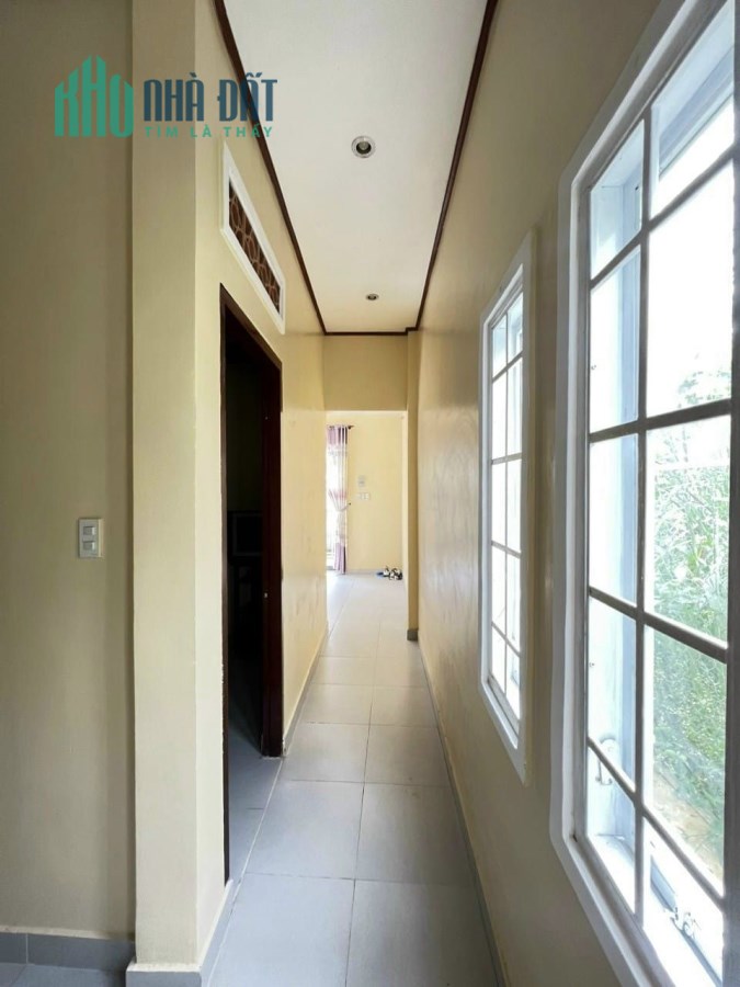 ( Khai xuân ) Chủ gửi bán căn nhà giá rẻ 1.75 tỷ cách Hồ Xuân Hương chỉ 1km tại đường Nguyên Tử