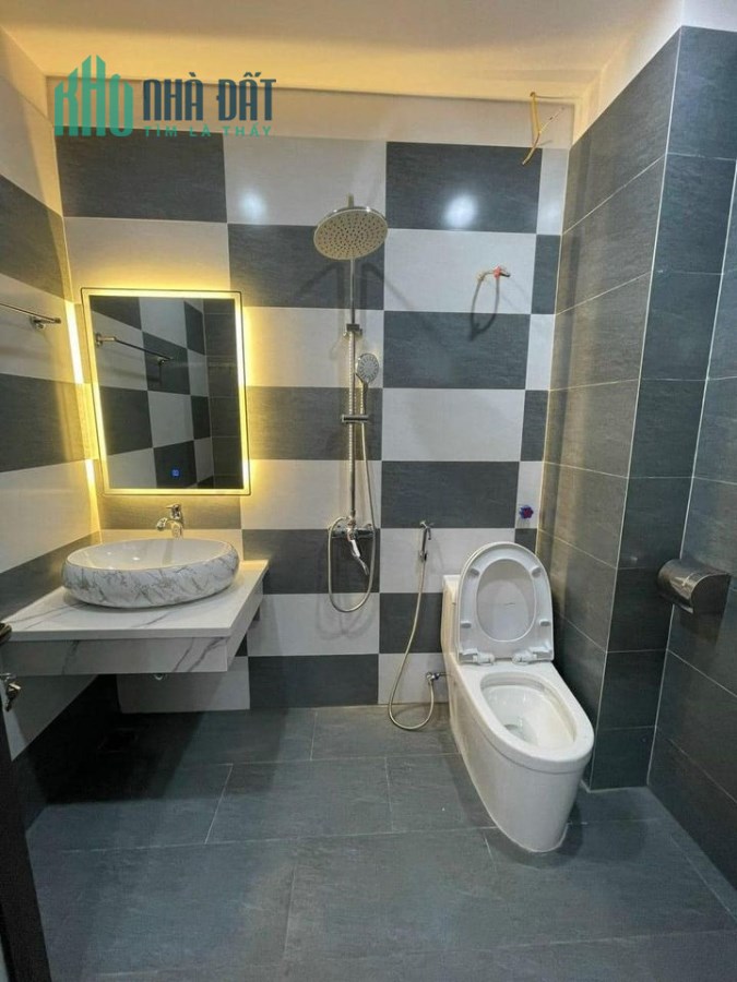 Nhà phố Nguyễn An Ninh , 37m 2 , con đi du học, giá nhỉnh 3 tỷ