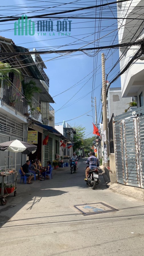 BÁN NHÀ GIÁ RẺ NHẤT THỊ TRƯỜNG. HUỲNH TẤN PHÁT NHÀ BÈ. DT 5x20. NHỈNH 4 TỶ. SHR-HXH-TIỆN XÂY MỚI