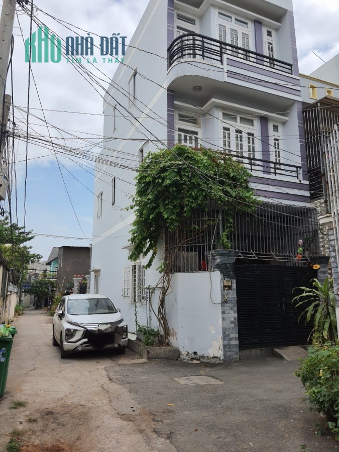 CHÍNH CHỦ Cần Bán Căn Nhà Đẹp Tại Quận 9 , TP HCM