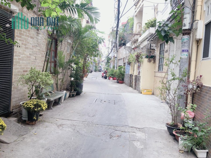 1 CĂN RA HẺM XE HƠI, 82m2, NGANG GẦN 6m, 3 tầng, HỒ BIỂU CHÁNH P11 PHÚ NHUẬN