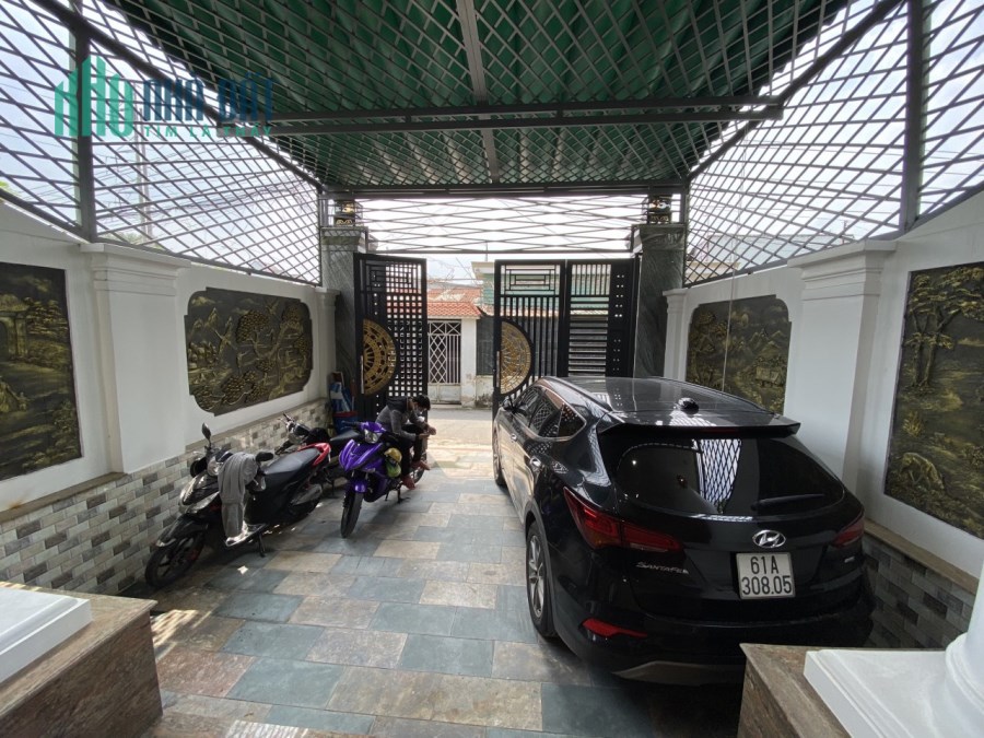 Bán nhà 1T3L tại TP Dĩ An, 188m2 SHR 14 tỷ. LH:0978740700