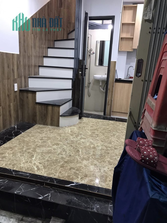 💥 Nhà gần Quận 10, 22m2, mới đẹp ở liền, sổ vuông vức.