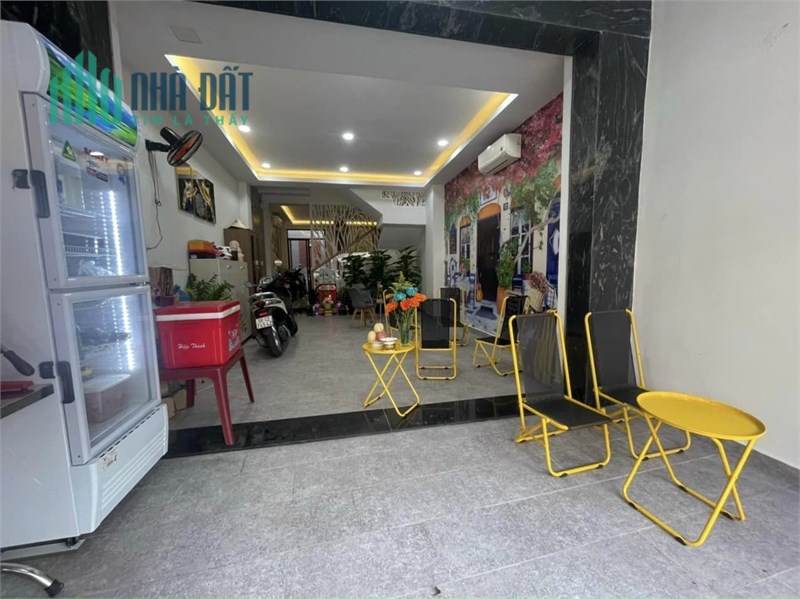 BÁN NHÀ MT LÂM VĂN BỀN Q7 ĐANG CHO THUÊ 35 TRIỆU THÁNG