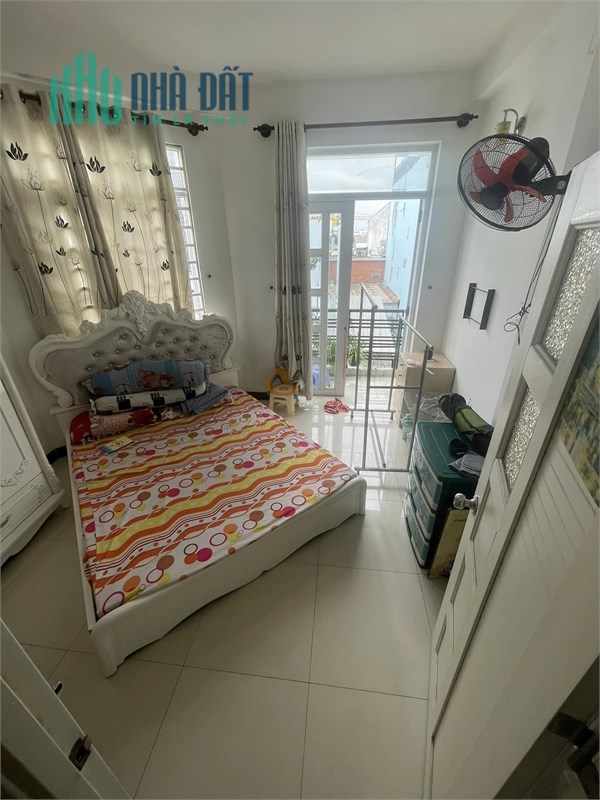 HXH thẳng dưới 5tỷ Vị trí đẹp, mua ở Ngay, sổ đẹp vuông,cho thuê 13triệu tháng