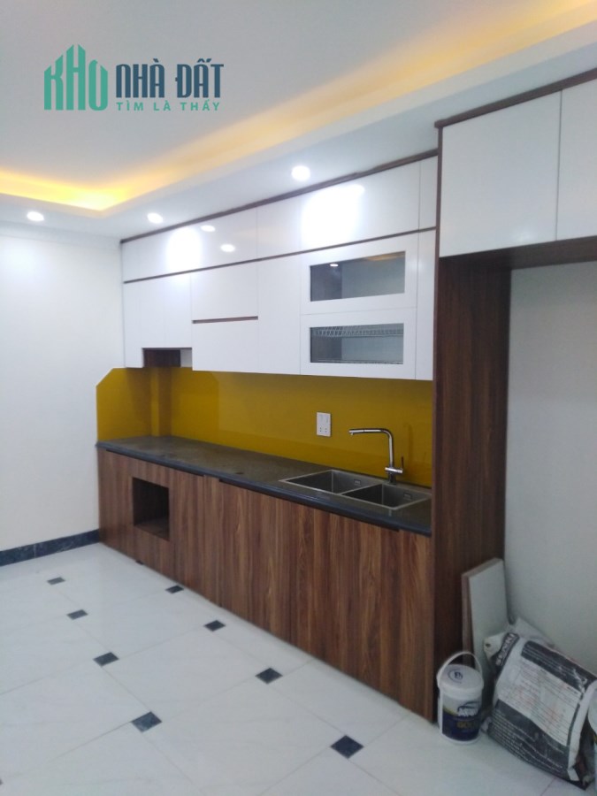 Bán nhà KĐT Vân Canh, Hoài Đức, oto, 42m2, giá 4.89 tỷ: h1st