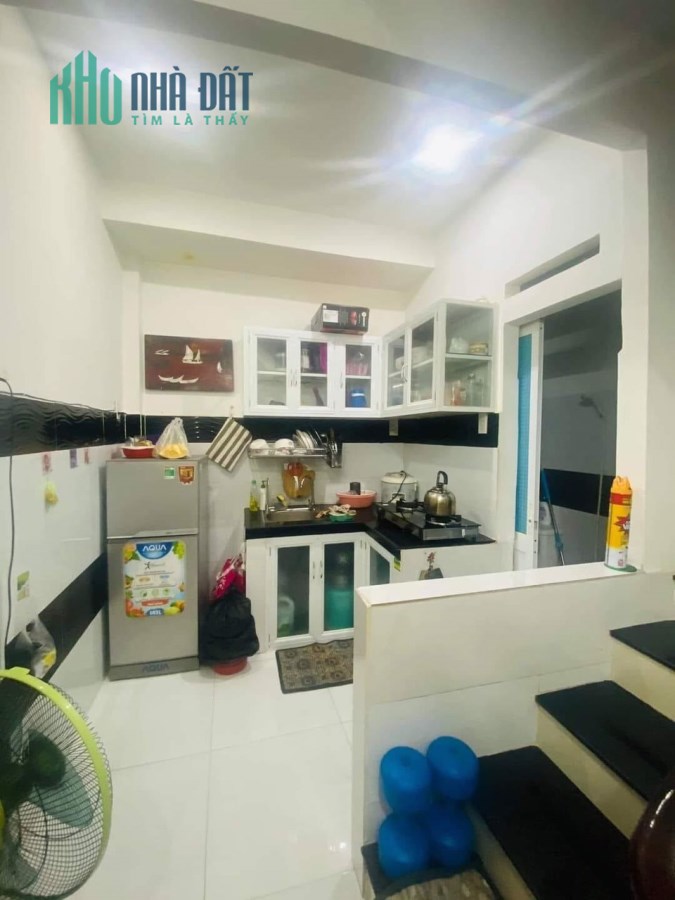 Bán nhà Mặt tiền gần Gò Dầu ,Tân Phú 80m2 chỉ 5ty6 -giá đau tư