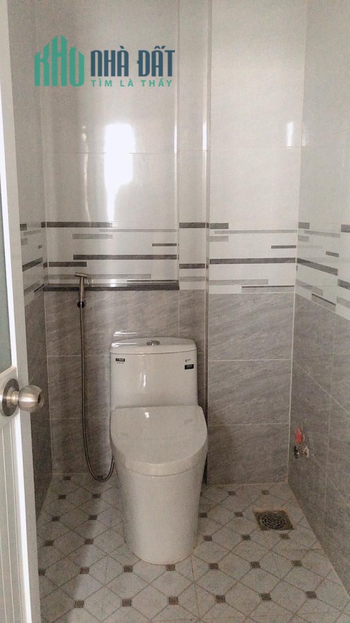 Sát Tô Hiệu Tân Phú gần 40m2 3 tầng mới tinh nhỉnh 4 tỷ