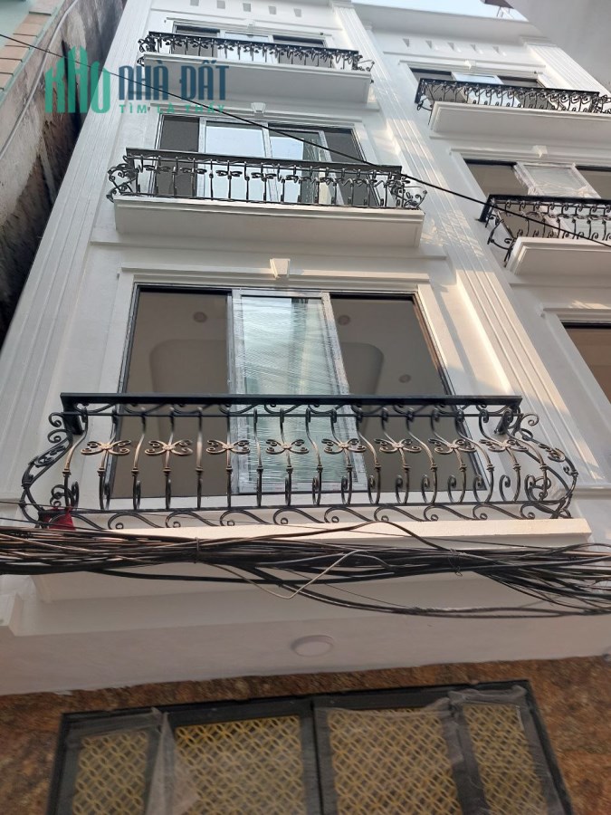 Bán nhà đường 19/5, Văn Quán, Q.Hà Đông, 40m2, giá 3.85 tỷ.