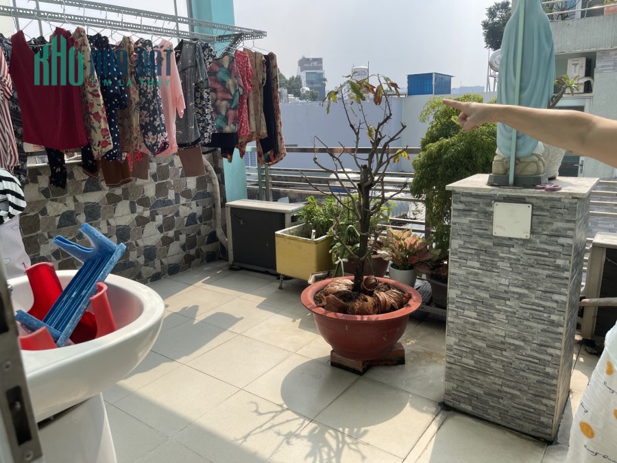 Bán nhà  trung tâm Tân Bình 4 lầu gần sân bay giá nhỉnh 7 tỷ TL