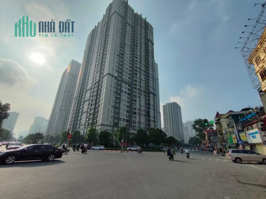 Siêu phẩm Trần Quốc Hoàn, 95m, 5t, mt 7m, phân lô, ô tô, em mặt phố, kinh doanh , 25 tỷ. 0937651883