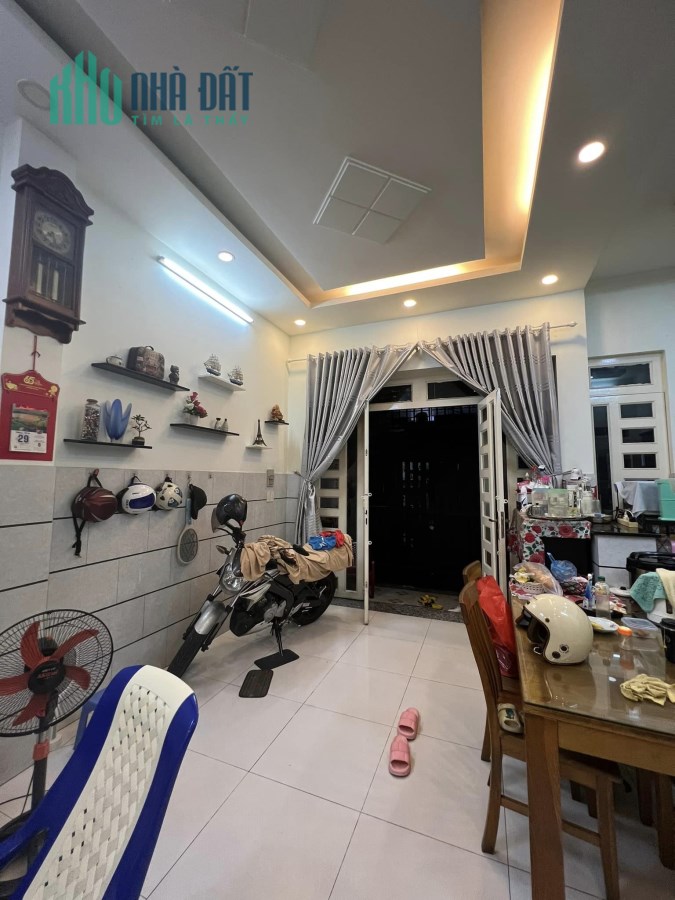 Nhà Gò Dầu- HXH- Sát AEON Tân Phú- 48M2 - 3 Tầng - Nhỉnh 4 Tỷ