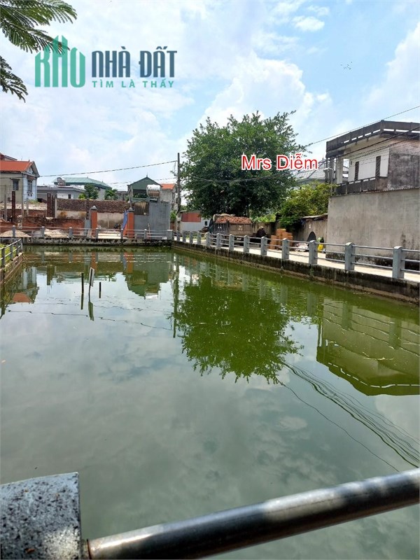 Nhỉnh 1 tỷ, Mrs Diễm cần bán 65.8m đất đẹp ngay tại Cổ Miếu, Thụy Lâm, Đông Anh.